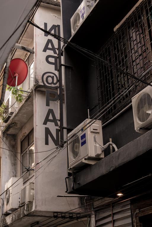 Nap@Pan Hostel Silom Bangkok Buitenkant foto