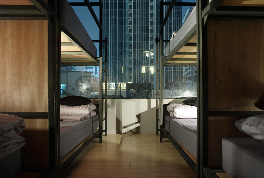 Nap@Pan Hostel Silom Bangkok Buitenkant foto